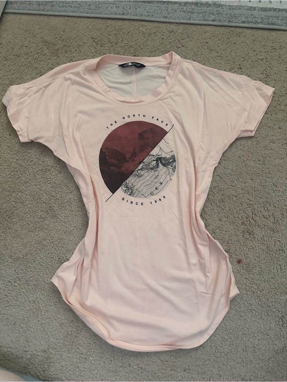 The North Face Women's Light Pink Graphic Short Sleeve Tee